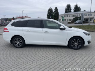 Peugeot 308 1,6 BHDi 88kw Allure LED 2014