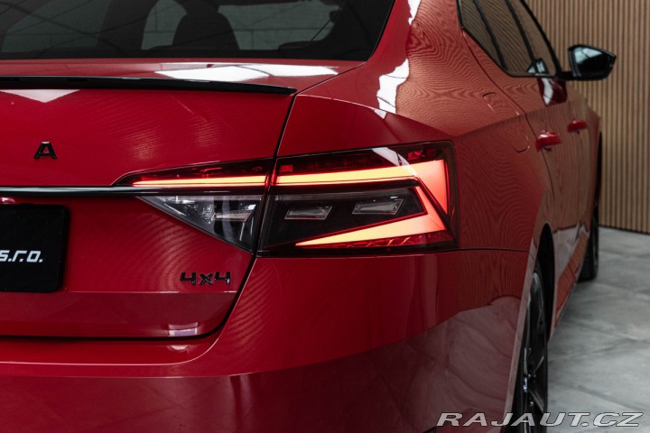 Škoda Superb TDI 140 REZERVACE 2020