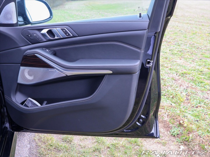 BMW X7 3,0 xDrive40d Mpacket 2026