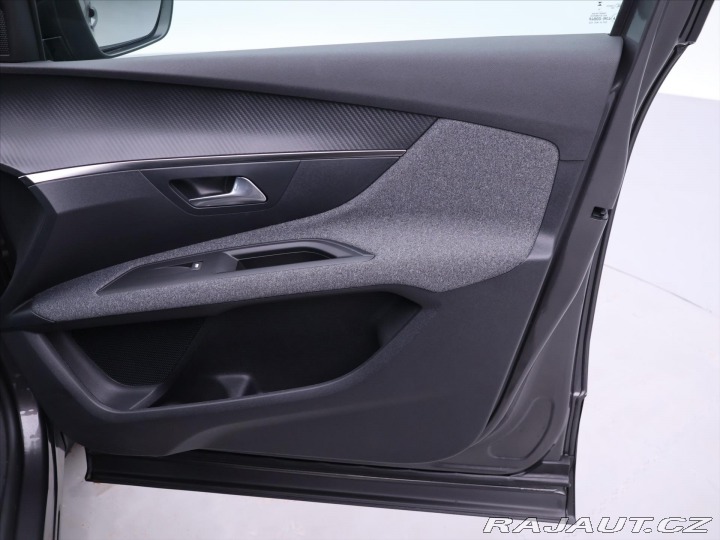 Peugeot 3008 1,2 PT 96kW Active Pack D 2023