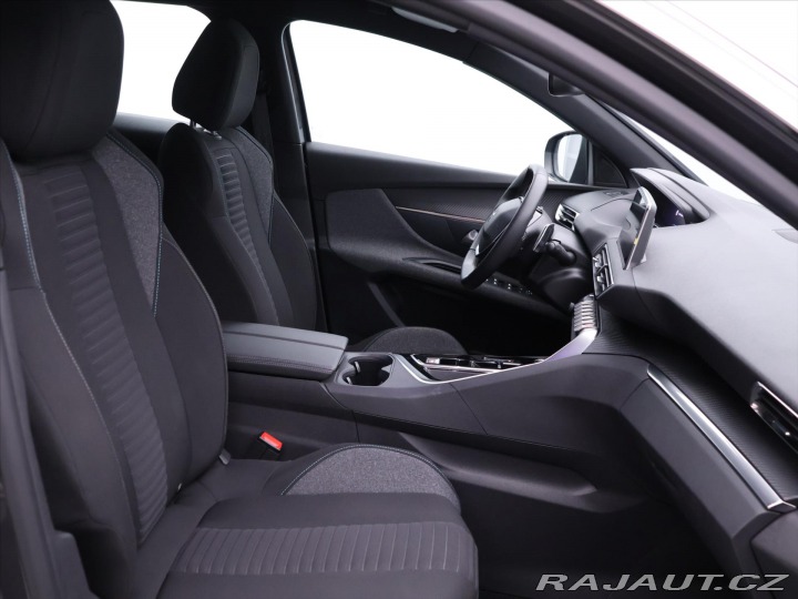 Peugeot 3008 1,2 PT 96kW Active Pack D 2023