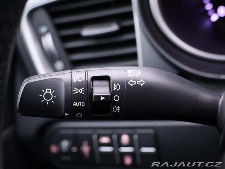 Kia Ceed 1,5 G 1.5 T-GDI KAPPA CZ 2022