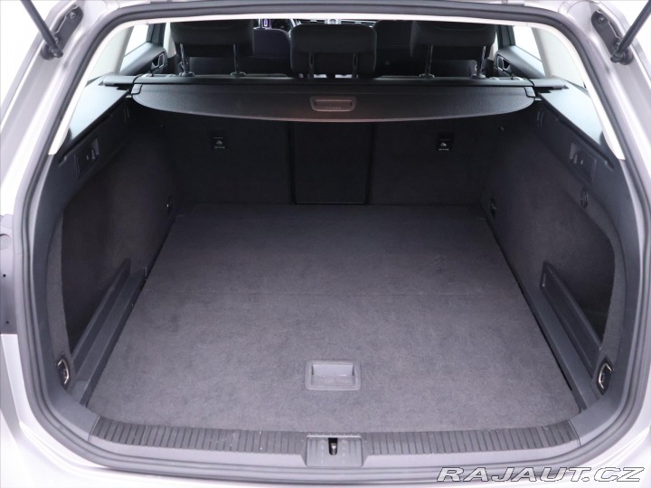 Volkswagen Passat 1,6 TDI Comfortline LED 2016