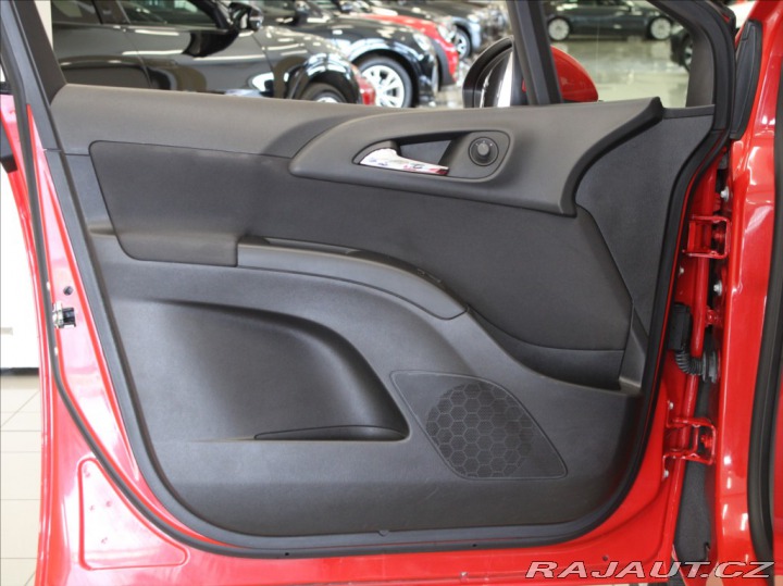 Opel Meriva 1,4 i 74kW 1.majitel ČR 2016