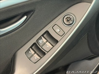 Hyundai i30 1,6 i TRIKOLOR 1.MAJITEL 2017