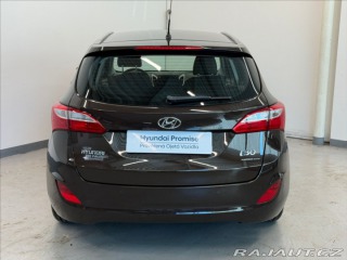 Hyundai i30 1,6 i TRIKOLOR 1.MAJITEL 2017
