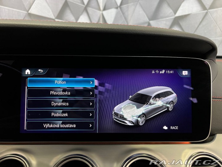 Mercedes-Benz E 4MATIC+, VZDUCH, PANORAMA 2021