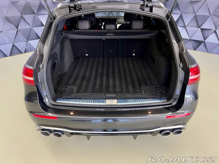 Mercedes-Benz E 4MATIC+, VZDUCH, PANORAMA 2021