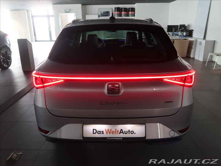 Seat Leon 1,4 TSI e-Hybrid Xcellenc 2023