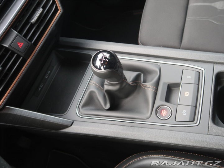 Cupra Formentor 1,5 TSI 110kW ČR 1.maj zá 2022