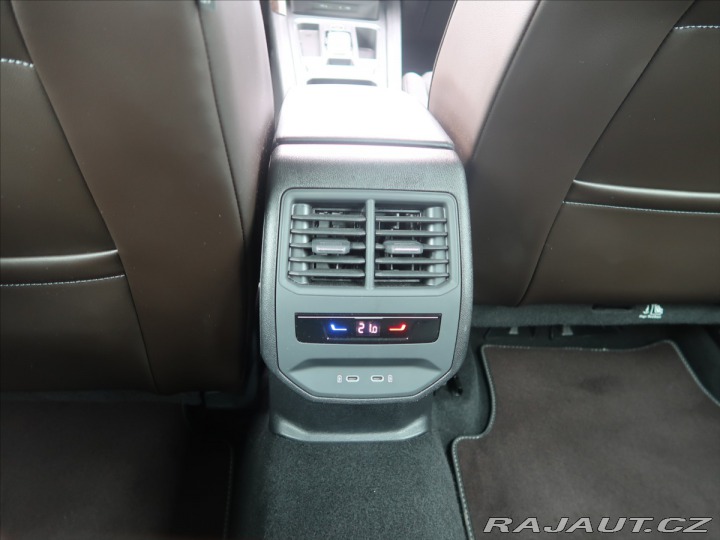 Seat Leon 2,0 TDI 110kW DSG ČR 1.ma 2024