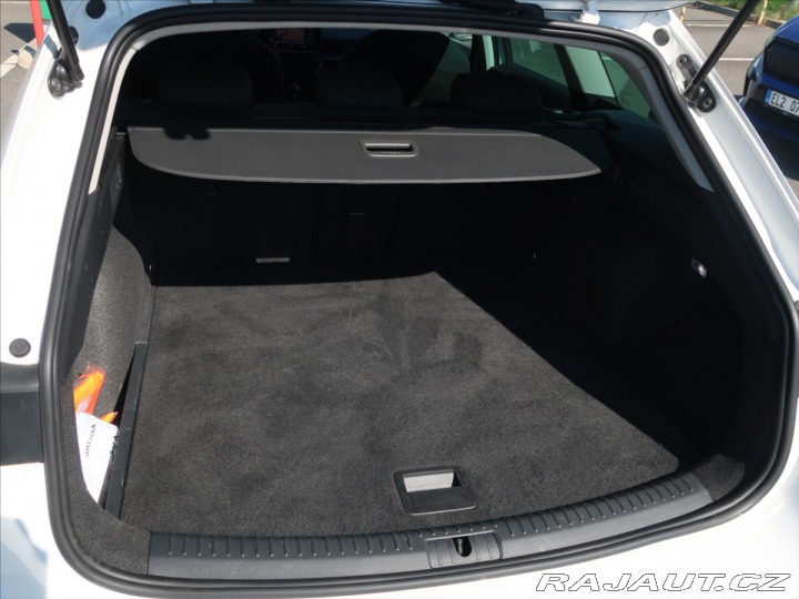 Seat Leon 1,5 TSI ČR 1.majitel DPH 2024