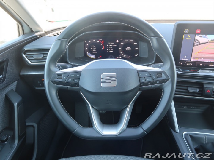 Seat Leon 1,5 TSI ČR 1.majitel DPH 2024