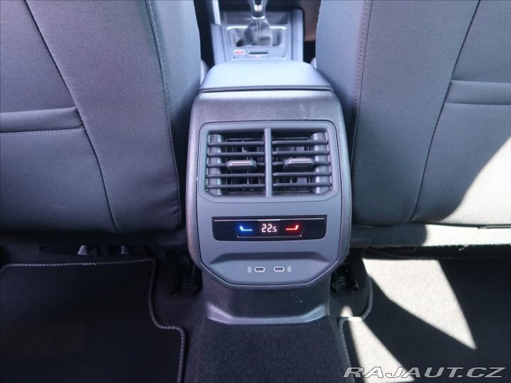 Seat Leon 1,5 TSI ČR 1.majitel DPH 2024