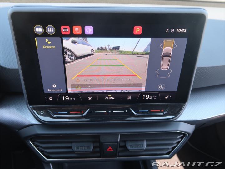 Seat Leon 1,5 TSI ČR 1.majitel DPH 2024