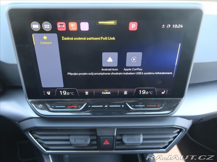 Seat Leon 1,5 TSI ČR 1.majitel DPH 2024
