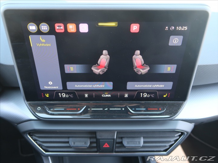 Seat Leon 1,5 TSI ČR 1.majitel DPH 2024
