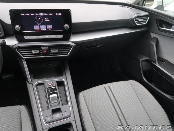 Seat Leon 1,0 eTSi DSG 81kW ČR 1.ma 2022