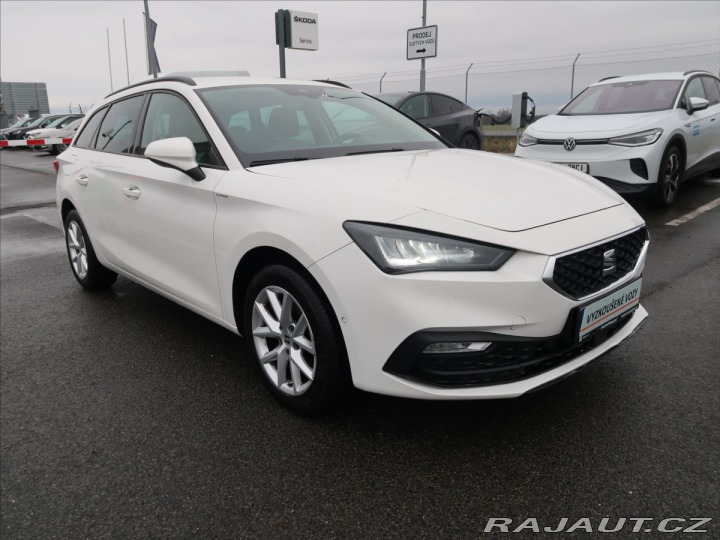 Seat Leon 1,0 eTSi DSG 81kW ČR 1.ma 2022