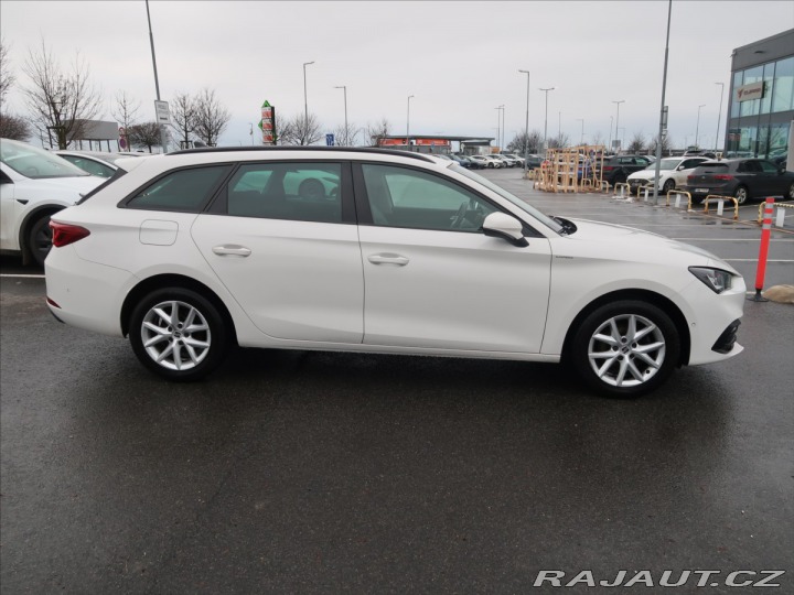 Seat Leon 1,0 eTSi DSG 81kW ČR 1.ma 2022