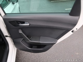 Seat Leon 1,0 eTSi DSG 81kW ČR 1.ma 2022