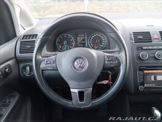 Volkswagen Touran 1,4 TGi DSG kůže PANO  Cr 2015