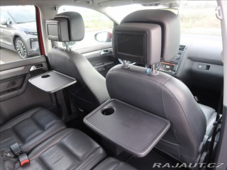Volkswagen Touran 1,4 TGi DSG kůže PANO  Cr 2015