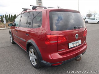 Volkswagen Touran 1,4 TGi DSG kůže PANO  Cr 2015