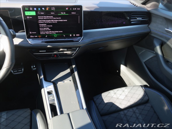 Volkswagen Passat 1,5 TSi R-Line People 200 2025