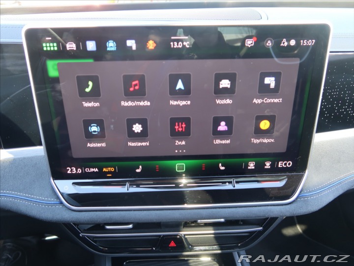 Volkswagen Passat Variant 1,5 TSi R-Line Pe 2025