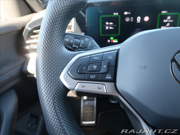 Volkswagen Passat Variant 1,5 TSi R-Line Pe 2025