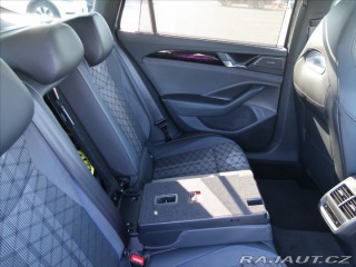 Volkswagen Passat Variant 1,5 TSi R-Line Pe 2025