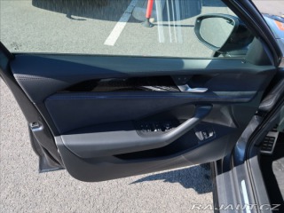 Volkswagen Passat Variant 1,5 TSi R-Line Pe 2025