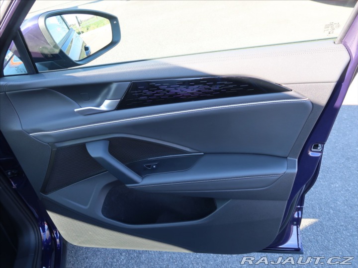 Volkswagen Ostatní modely Tayron 1,5 eTSI Elegance mHEV 2025