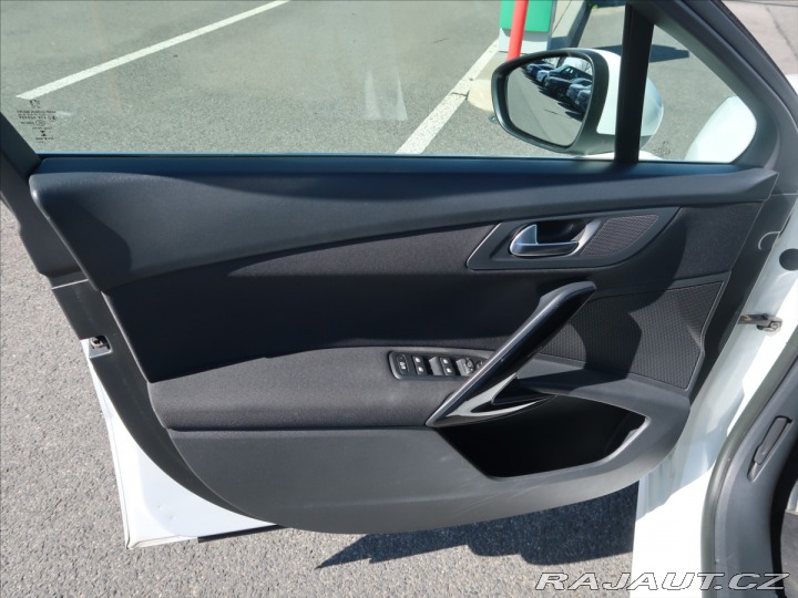 Peugeot 508 2,0 HDi Allure PANO Head- 2014