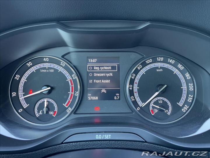 Škoda Karoq 1,5 TSi 110kW LED*Vyhř.Se 2021