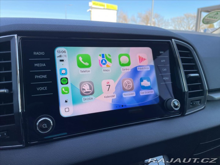 Škoda Karoq 1,5 TSi 110kW LED*Vyhř.Se 2021