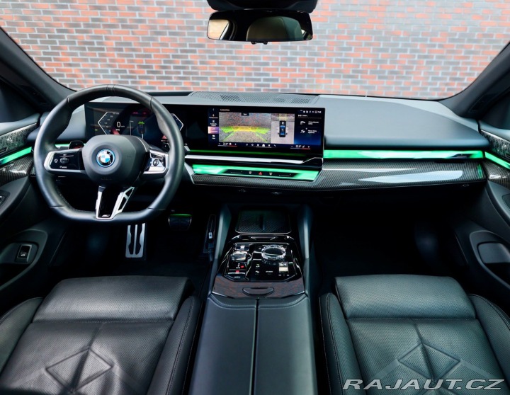 BMW 5 550e xDrive | Panoráma - 2024