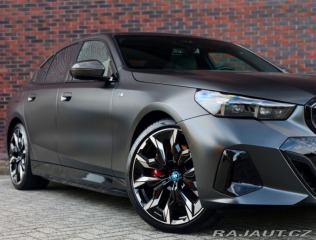 BMW 5 550e xDrive | Panoráma - 2024