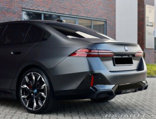 BMW 5 550e xDrive | Panoráma - 2024