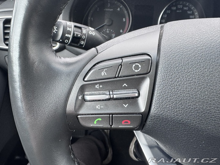 Hyundai i30 1,6 CRDI 85KW 1. MAJ KM 2020