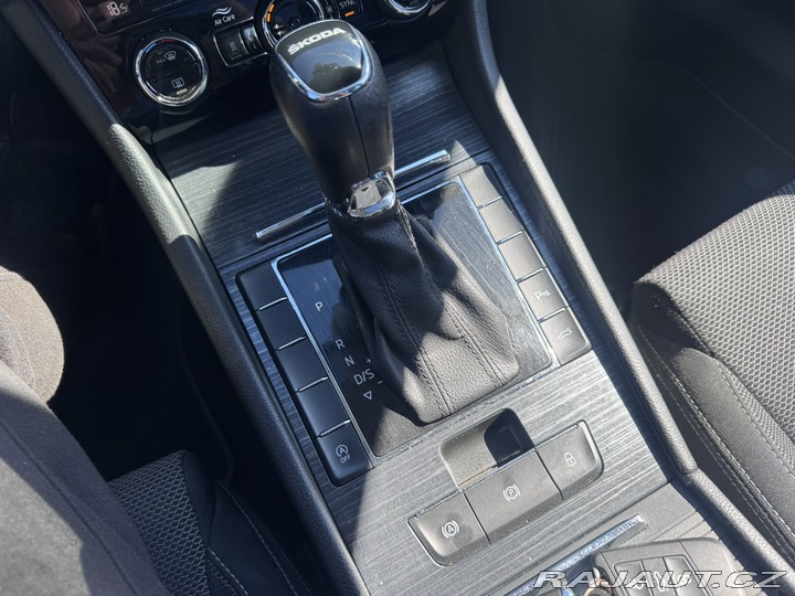 Škoda Superb DSG 2,0 110KW ROZVODY 2022