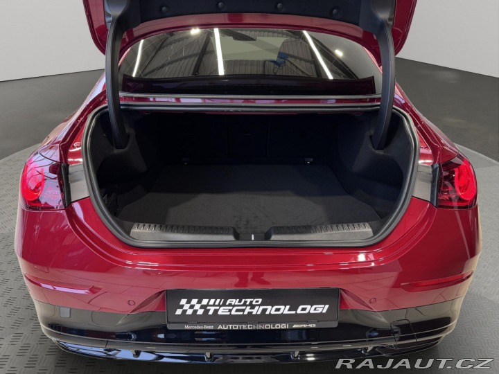 Mercedes-Benz CLA 350 4MATIC kupé 2025