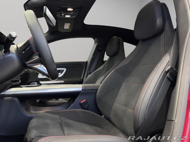 Mercedes-Benz CLA 350 4MATIC kupé 2025