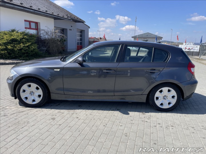 BMW 1 1,6 i 85kw Klimatronic, V 2005