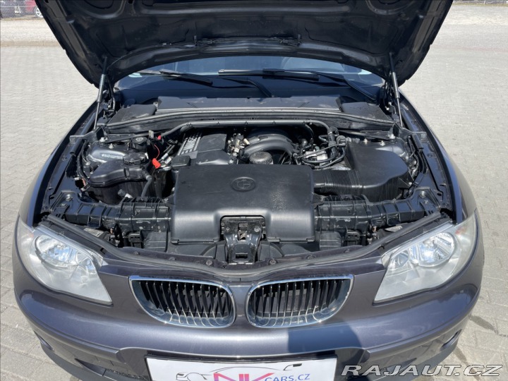 BMW 1 1,6 i 85kw Klimatronic Vý 2005