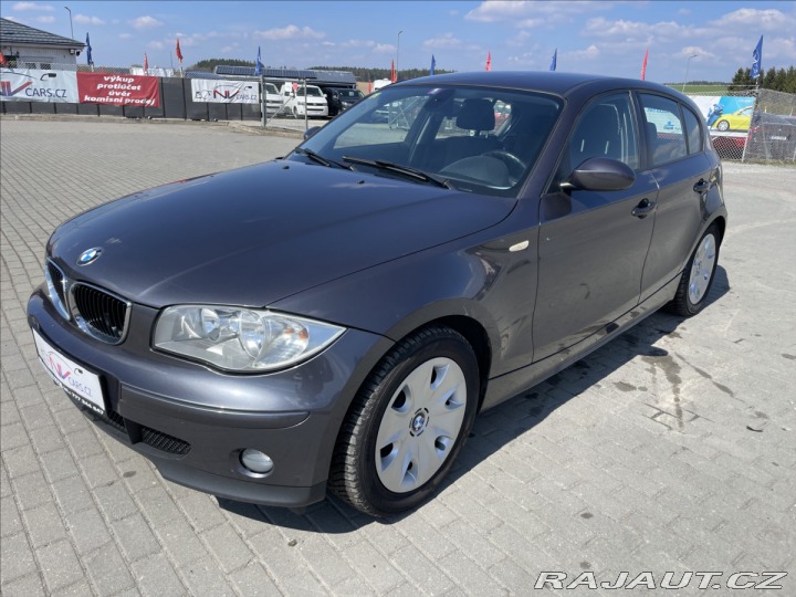 BMW 1 1,6 i 85kw Klimatronic Vý 2005