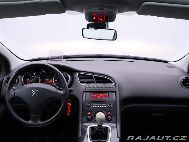 Peugeot 5008 1,6 HDI 82kW Family CZ 2012
