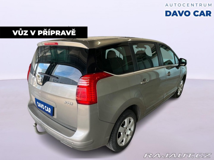 Peugeot 5008 1,6 HDI 82kW Family CZ 2012