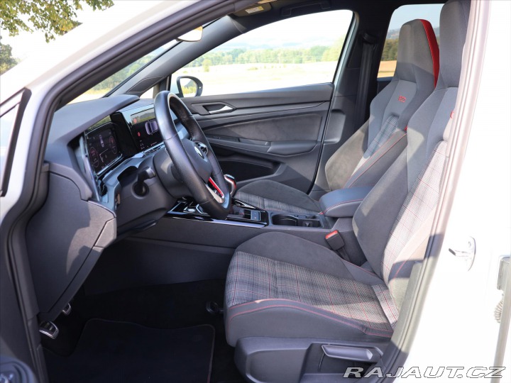 Volkswagen Golf 2,0 GTI 180kW Virtual DPH 2023
